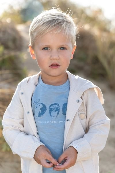 Cardigan con capucha Sand — Little Dutch