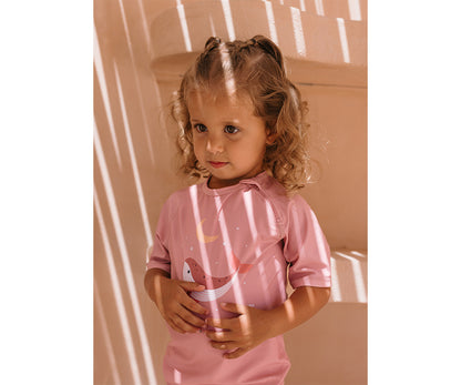 Camiseta Protección Solar Whale Pink — Monnëka
