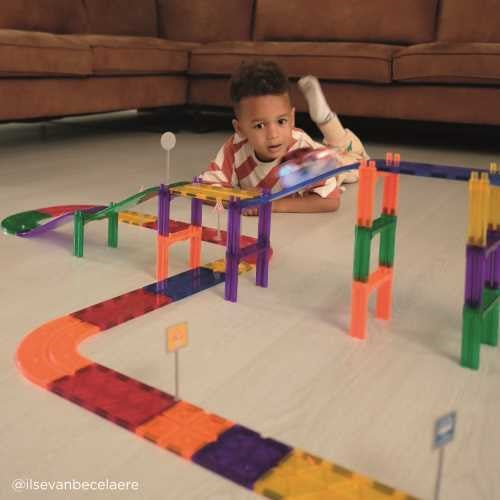 Pista de Carreras colores vivos 65p - Cleverclixx