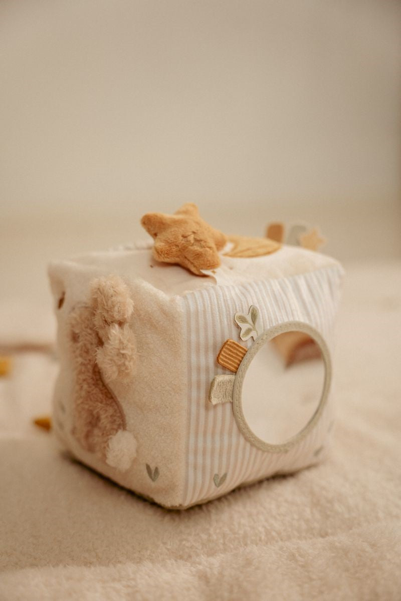 Cubo Blandito de Actividades Newborn Naturals · Little Dutch