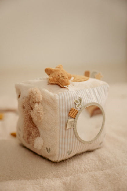 Cubo Blandito de Actividades Newborn Naturals · Little Dutch